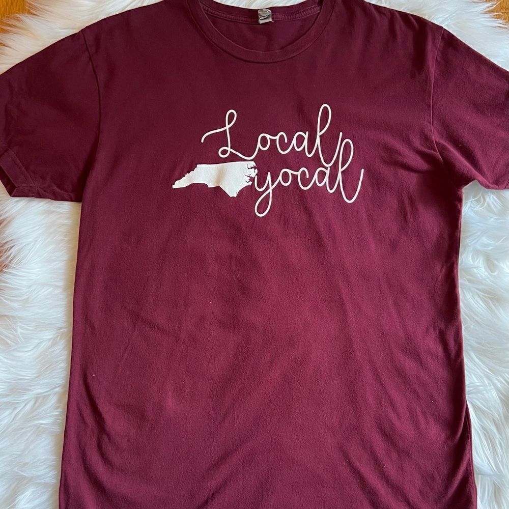 Women’s NC Local Yocal Graphic Tee Shirt Size Medium - Picture 1 of 2